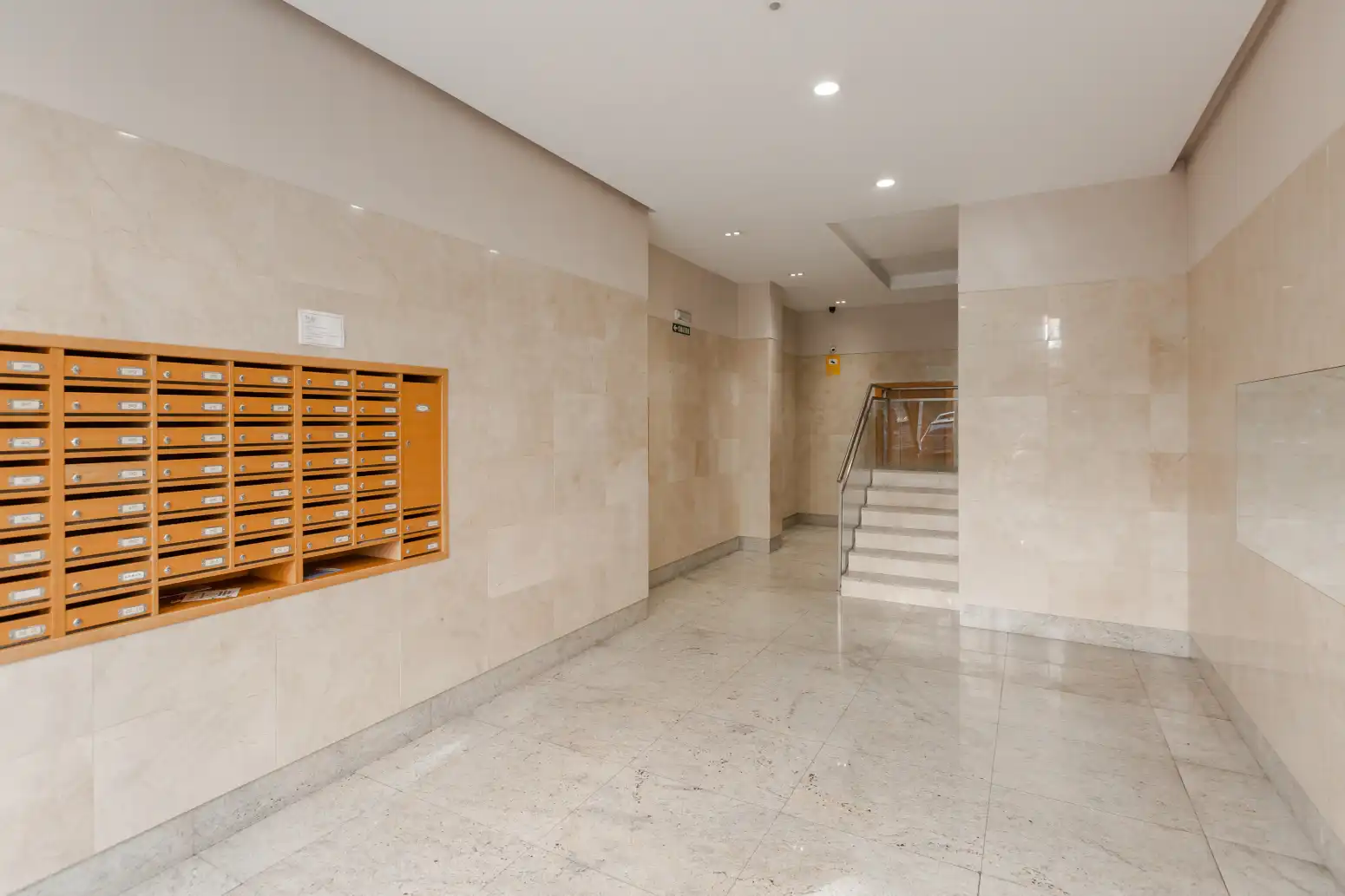 Pis de lloguer en  Pamplona / Iruña amb Calefacció, Parquet i Terrassa