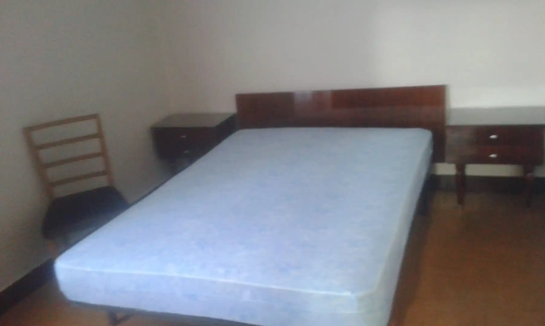 Habitación de Piso en venta en Pontevedra Capital  con Calefacción, Amueblado y Horno