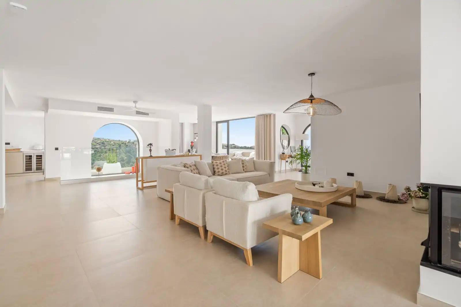 Chalet con piscina en venta en Calle los Granados 18, imagen 4