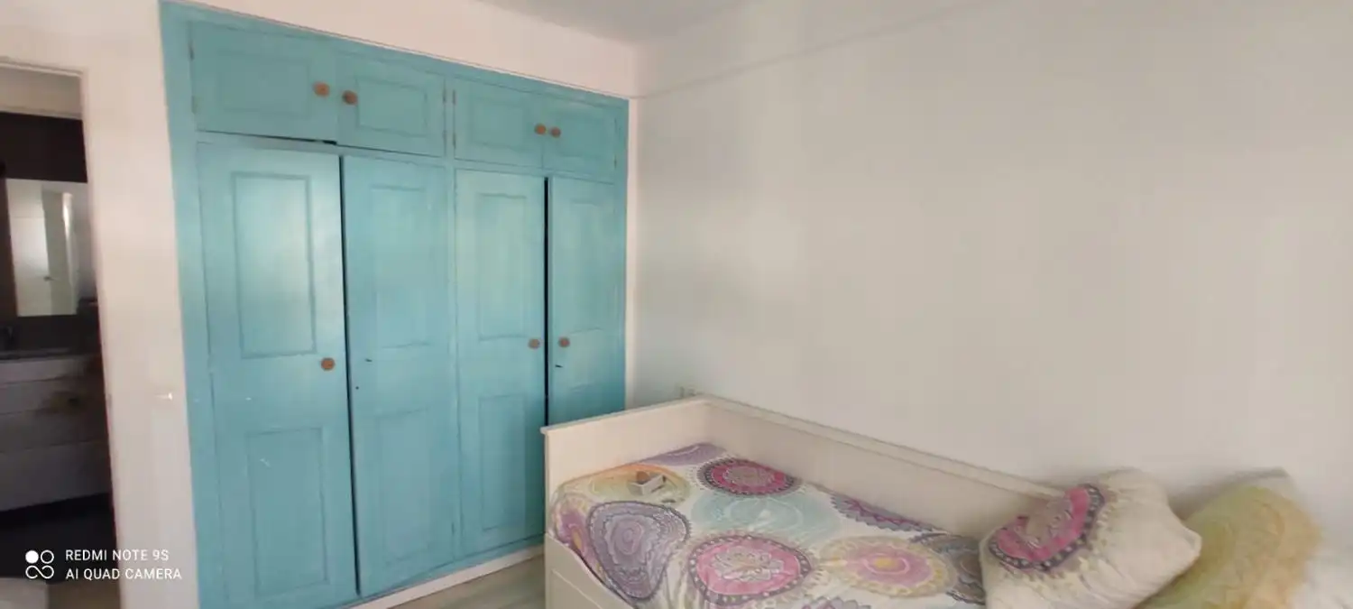 Habitación de Piso de alquiler en Málaga con Aire acondicionado, Amueblado y Balcón