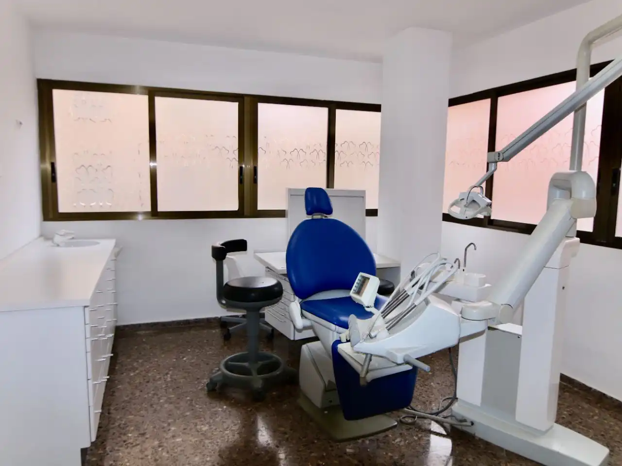 Oficina en venta en Sagunto / Sagunt con Aire acondicionado, Calefacción y Amueblado