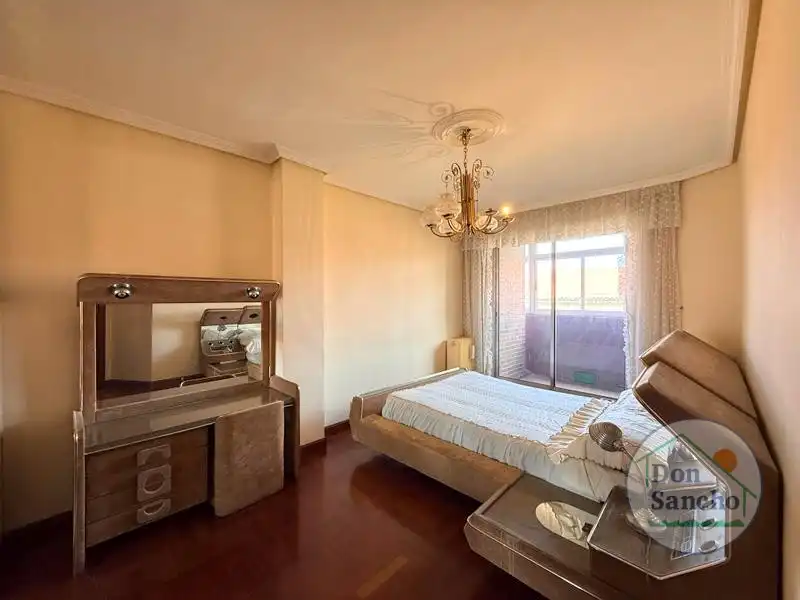 Piso con ascensor en venta en Centro, imagen 26