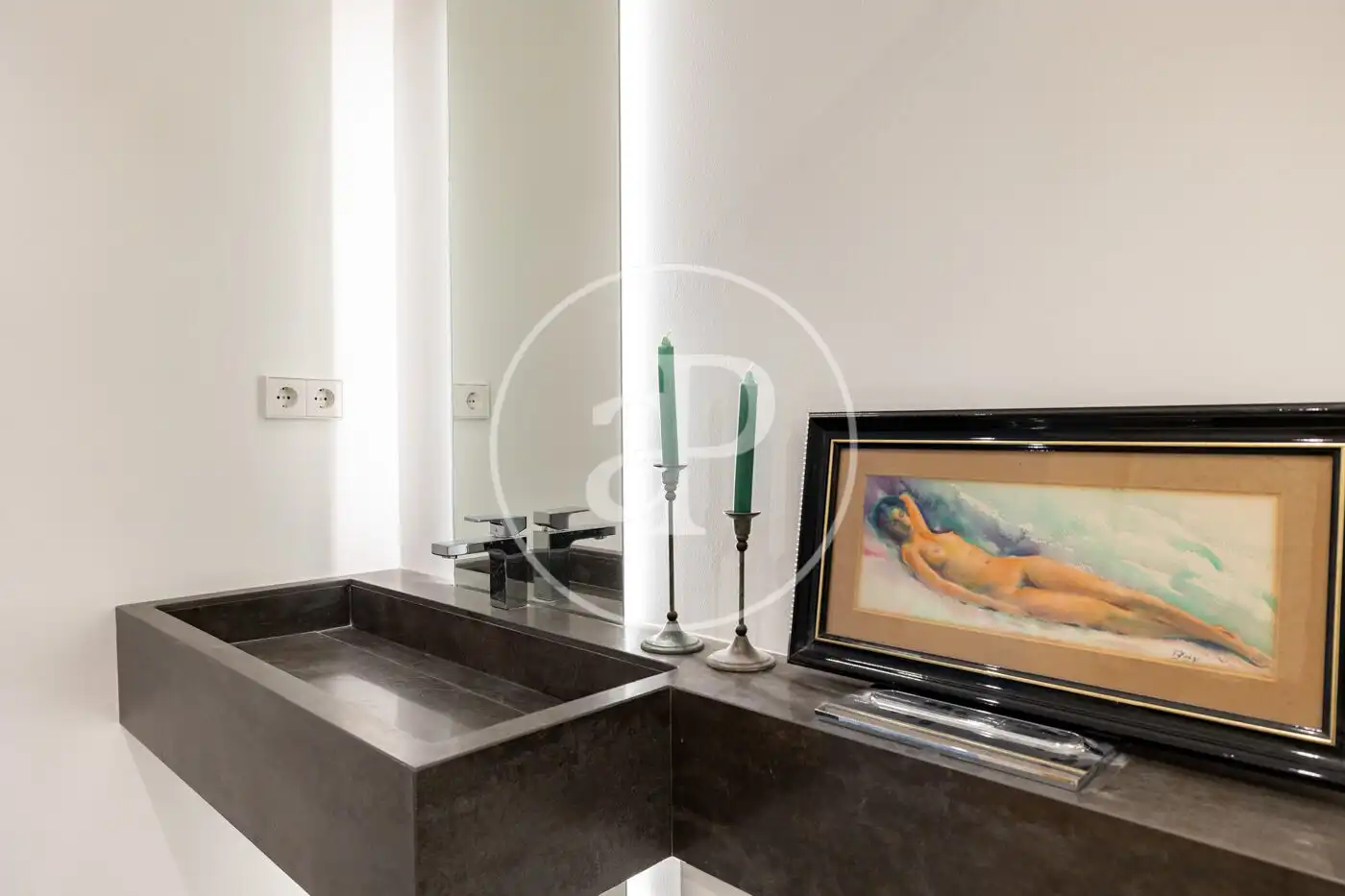 Bathroom of Flat for rent in Barcelona  with Air Conditioner, Heating and Terrace