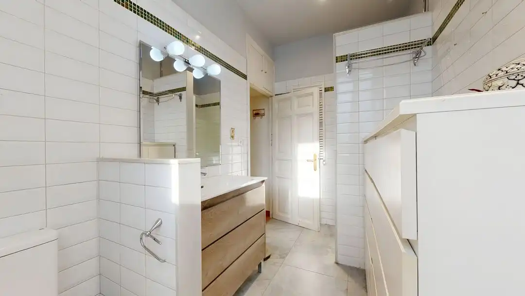 Baño de Piso en venta en Madrid con Aire acondicionado, Calefacción y Trastero