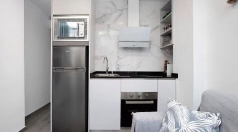 Foto 4 de Apartamento de alquiler en Antonio Machado, Puerto Marina, Benalmádena