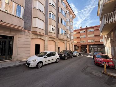 Local comercial en venda a Calle las Milicias