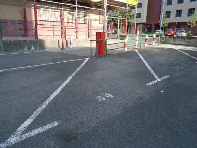 Parking de Piso en venta en  Logroño con Calefacción