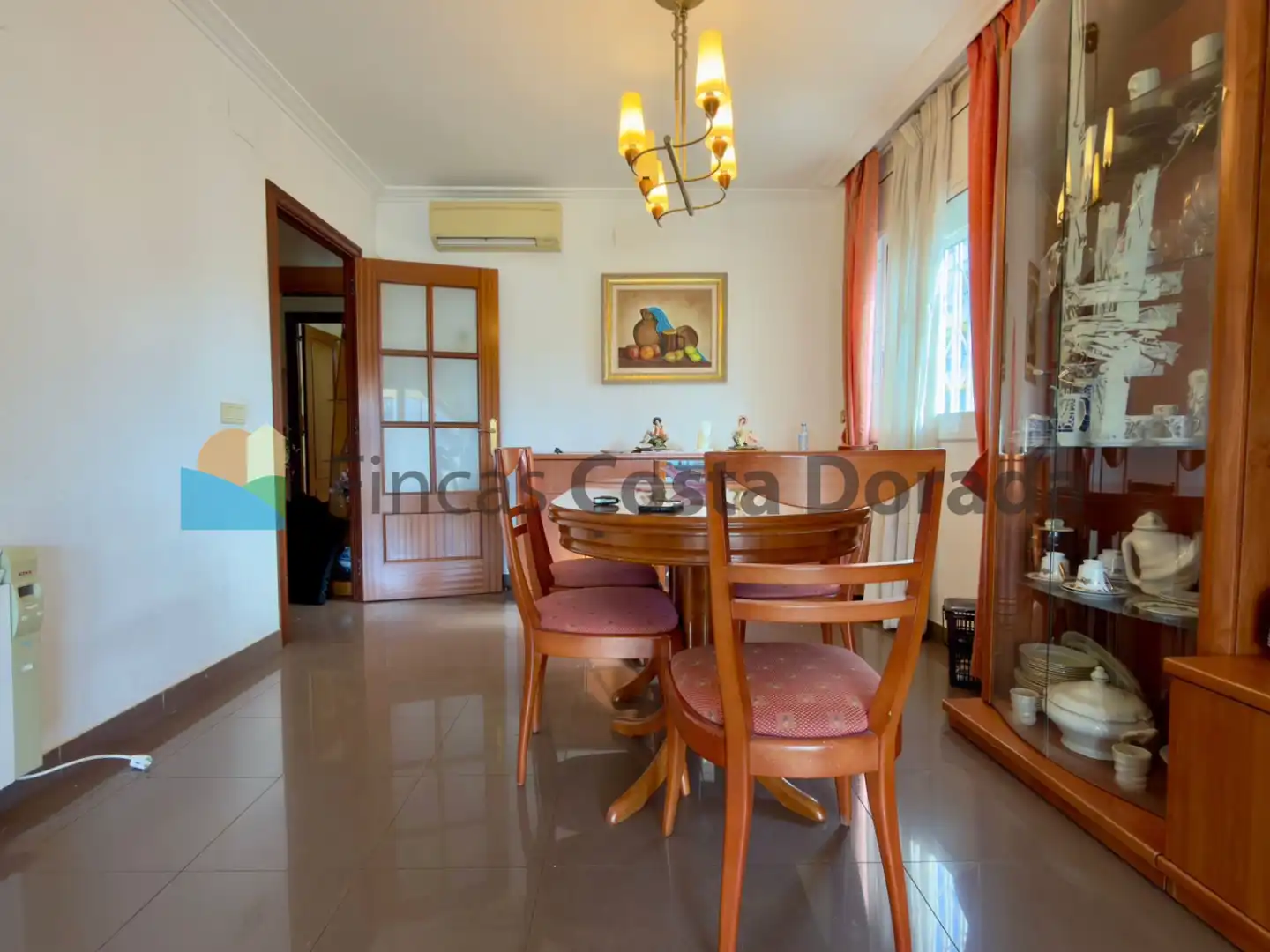 Comedor de Planta baja en venta en Cubelles con Aire acondicionado, Calefacción y Jardín privado