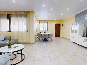 Maison mitoyenne avec jardin à vendre à MAR