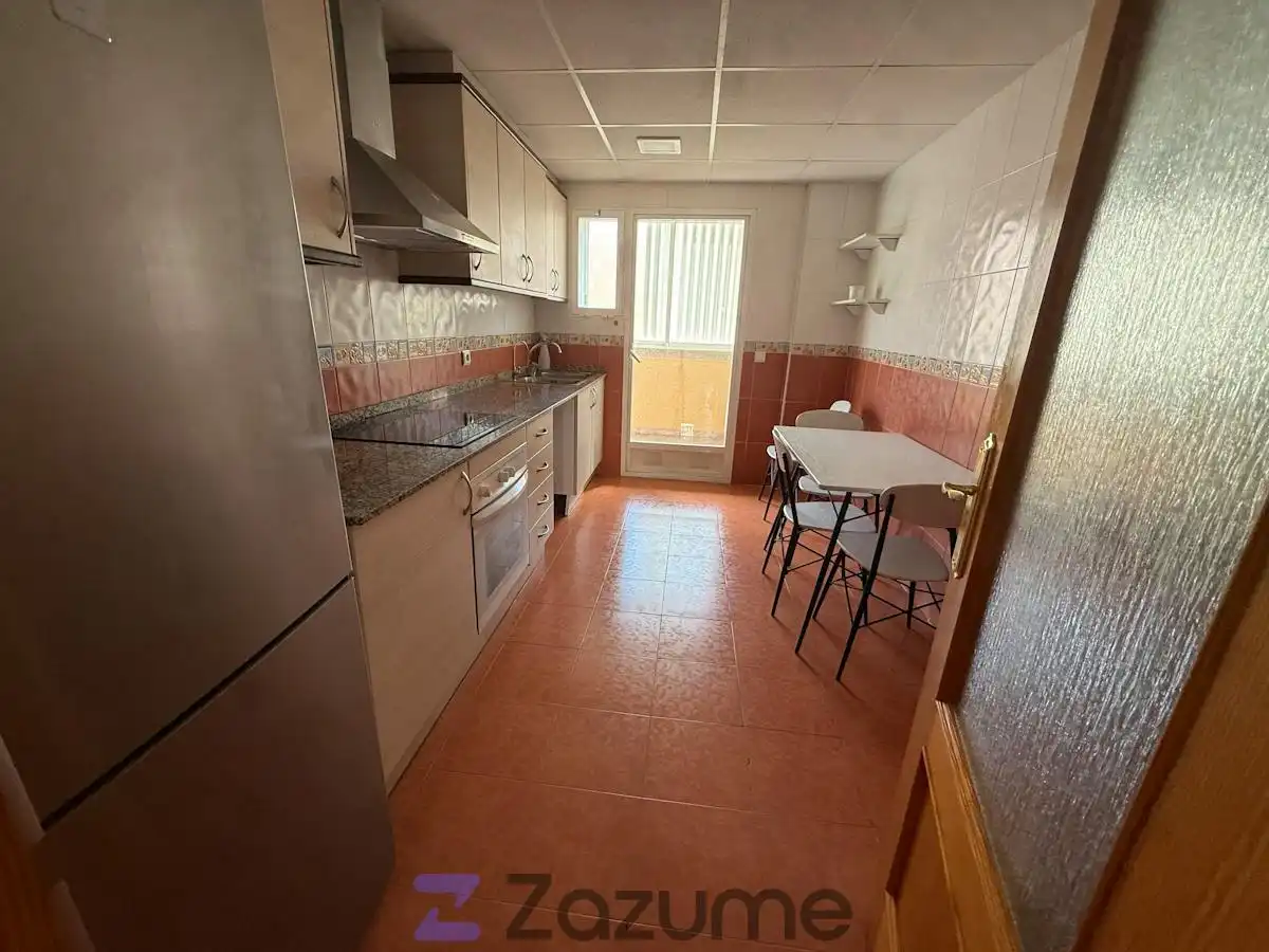 Küche von Wohnung zur Miete in Alicante / Alacant mit Heizung, Möbliert und Ofen
