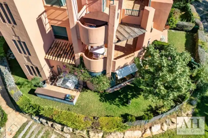 Apartment for sale in Golf Bahía, imagen 2