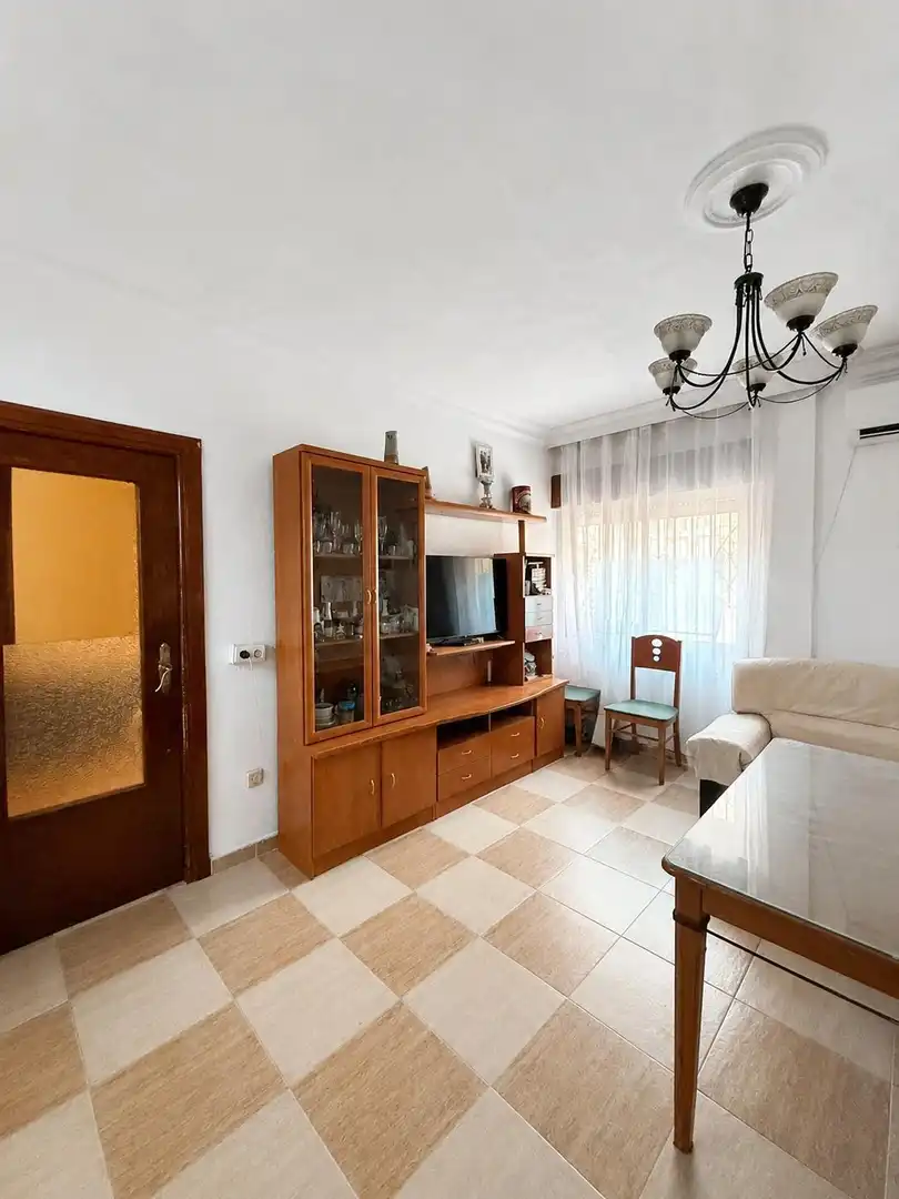 Wohnzimmer von Erdgeschoss zum Verkauf in Palos de la Frontera