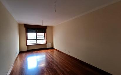 Bedroom of Flat for sale in Vigo 