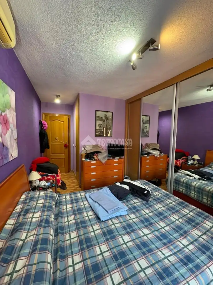 Schlafzimmer von Wohnung zum Verkauf in Madrid mit Klimaanlage, Heizung und Abstellraum