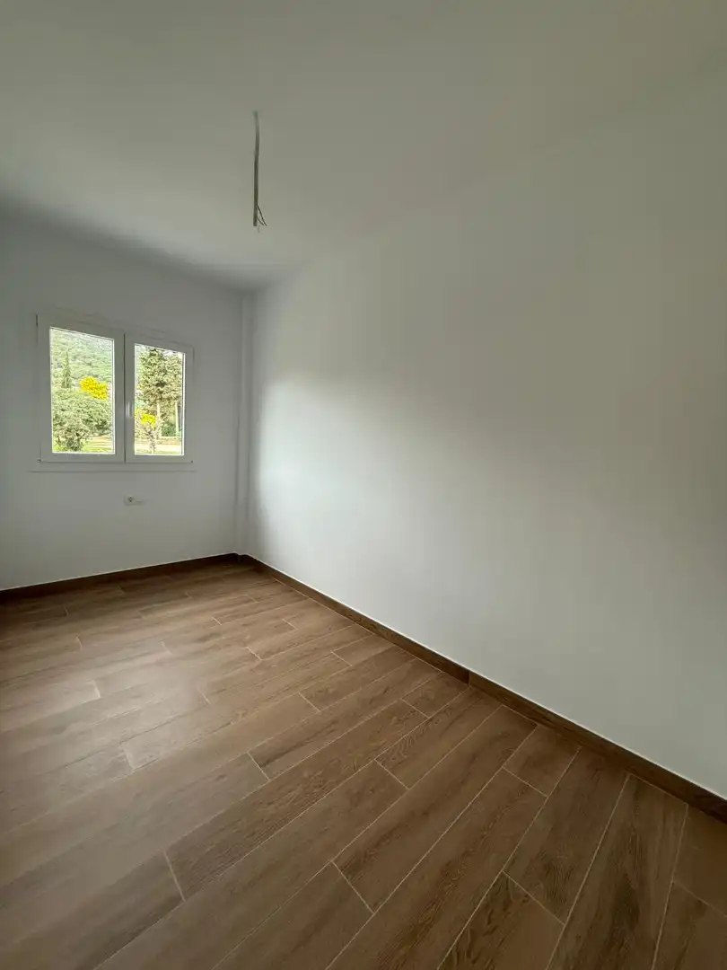 Habitación de Piso de alquiler en Cabrera de Mar con Aire acondicionado y Balcón