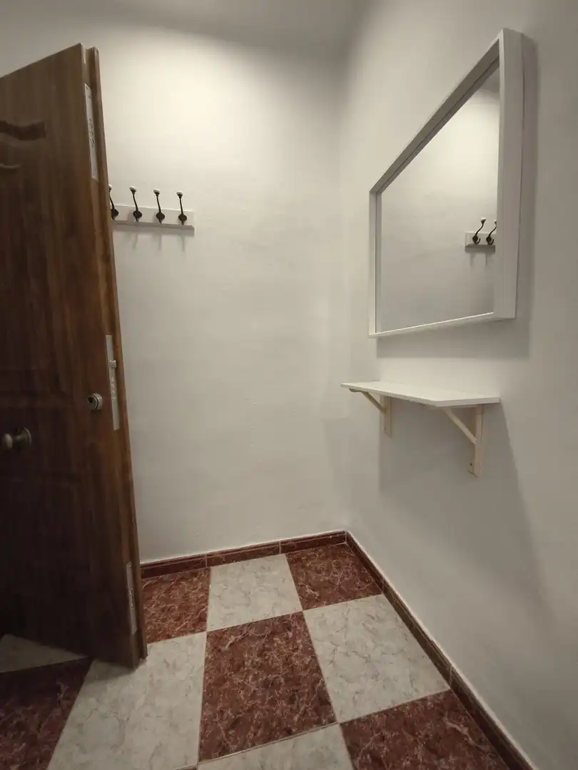 Piso de alquiler en Granada con Terraza y Amueblado