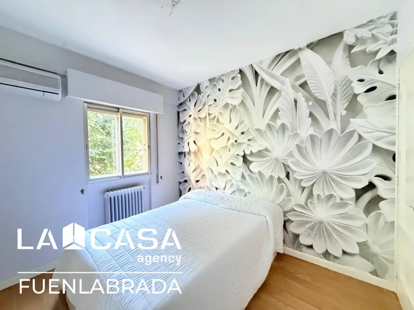 Bedroom of Flat for sale in Fuenlabrada  with Oven and Washing machine