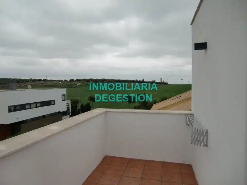 Casa o chalet en venta en Linares con Aire acondicionado, Calefacción y Jardín privado