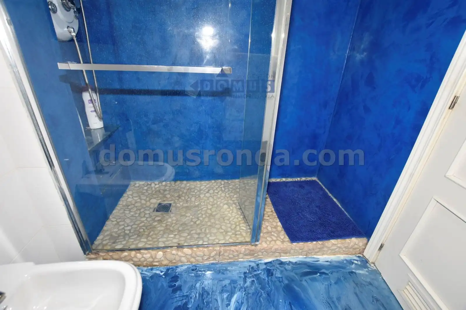 Badezimmer von Wohnung zum Verkauf in Ronda mit Klimaanlage, Heizung und Terrasse