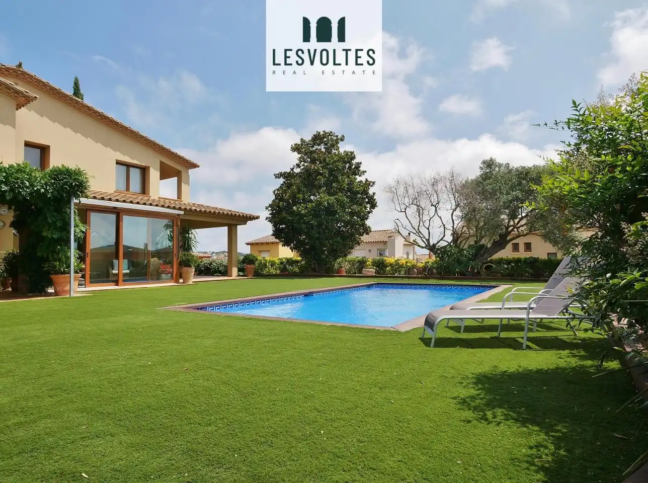 Exterior view of Houses for sale in Mont-ras  with Air Conditioner, Heating and Private garden