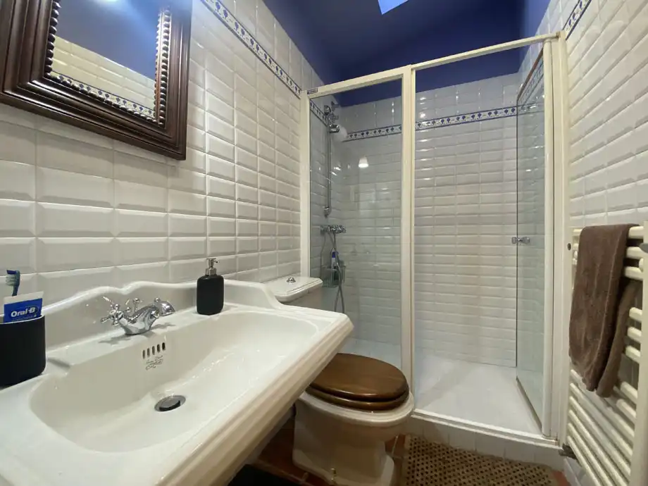 Bathroom of Flat for sale in Vitoria - Gasteiz  with Heating and Storage room