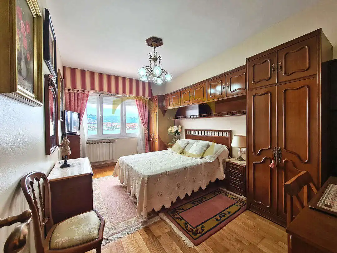 Habitación de Piso en venta en Ribadesella con Calefacción y Trastero