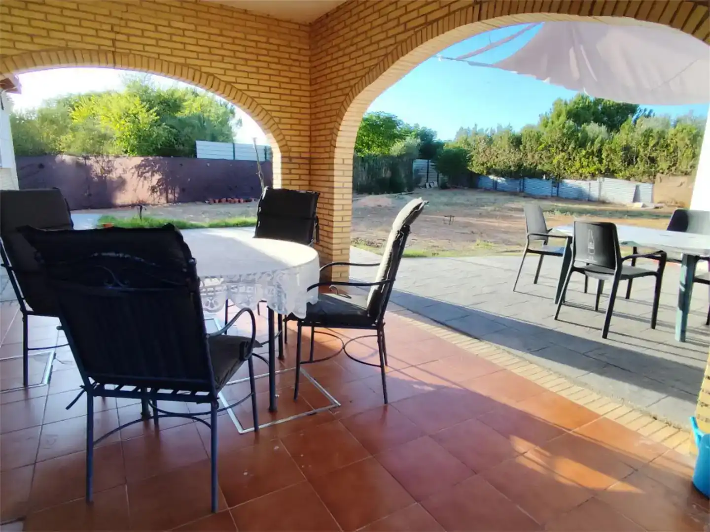 Terrassa de Pis en venda en Sanlúcar la Mayor amb Aire condicionat i Piscina
