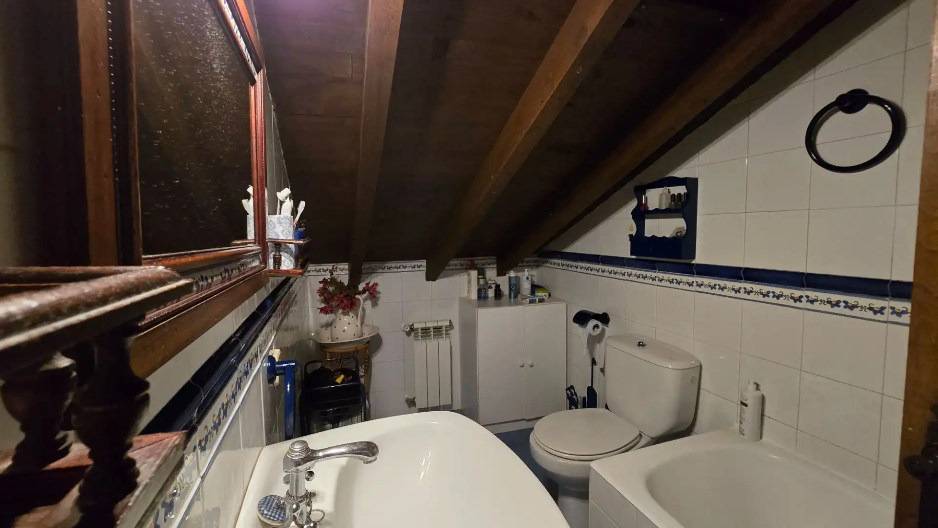 Bathroom of Houses for sale in Llanes  with Heating, Private garden and Terrace