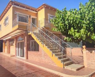 Exterior view of House or chalet for sale in Elche / Elx  with Terrace and Swimming Pool