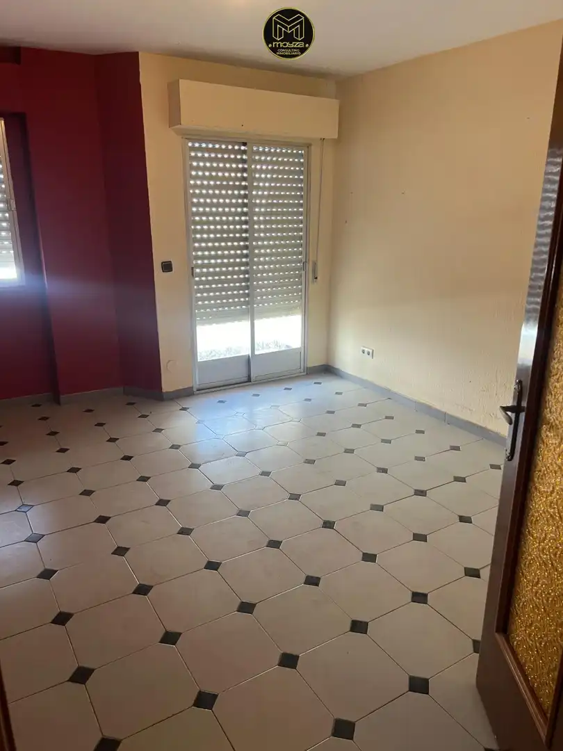 Flat with terrace for sale in Torredelcampo