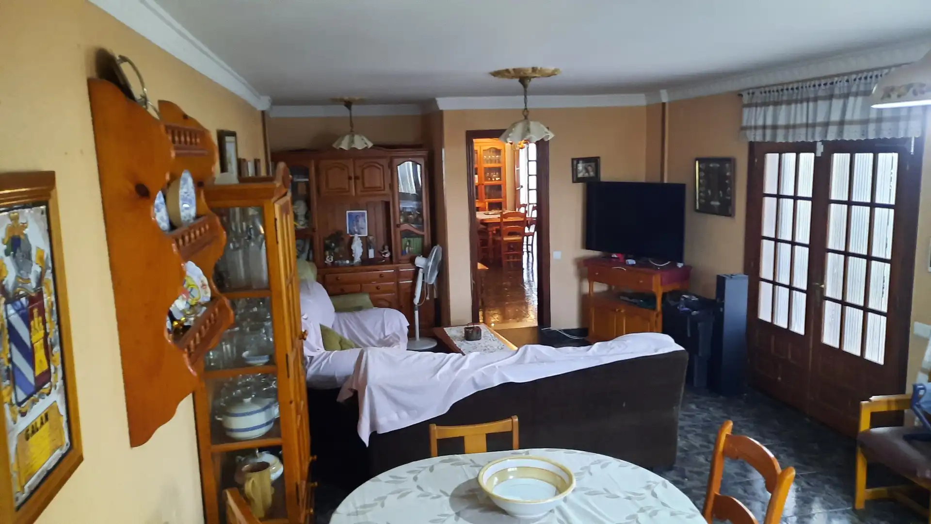 Sala d'estar de Casa o xalet en venda en Vinaròs amb Calefacció, Jardí privat i Terrassa