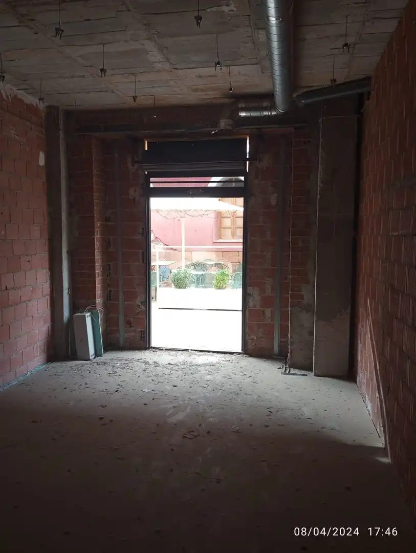 Local comercial de lloguer a Calle Doctor Arcas Meca 1, imagen 3