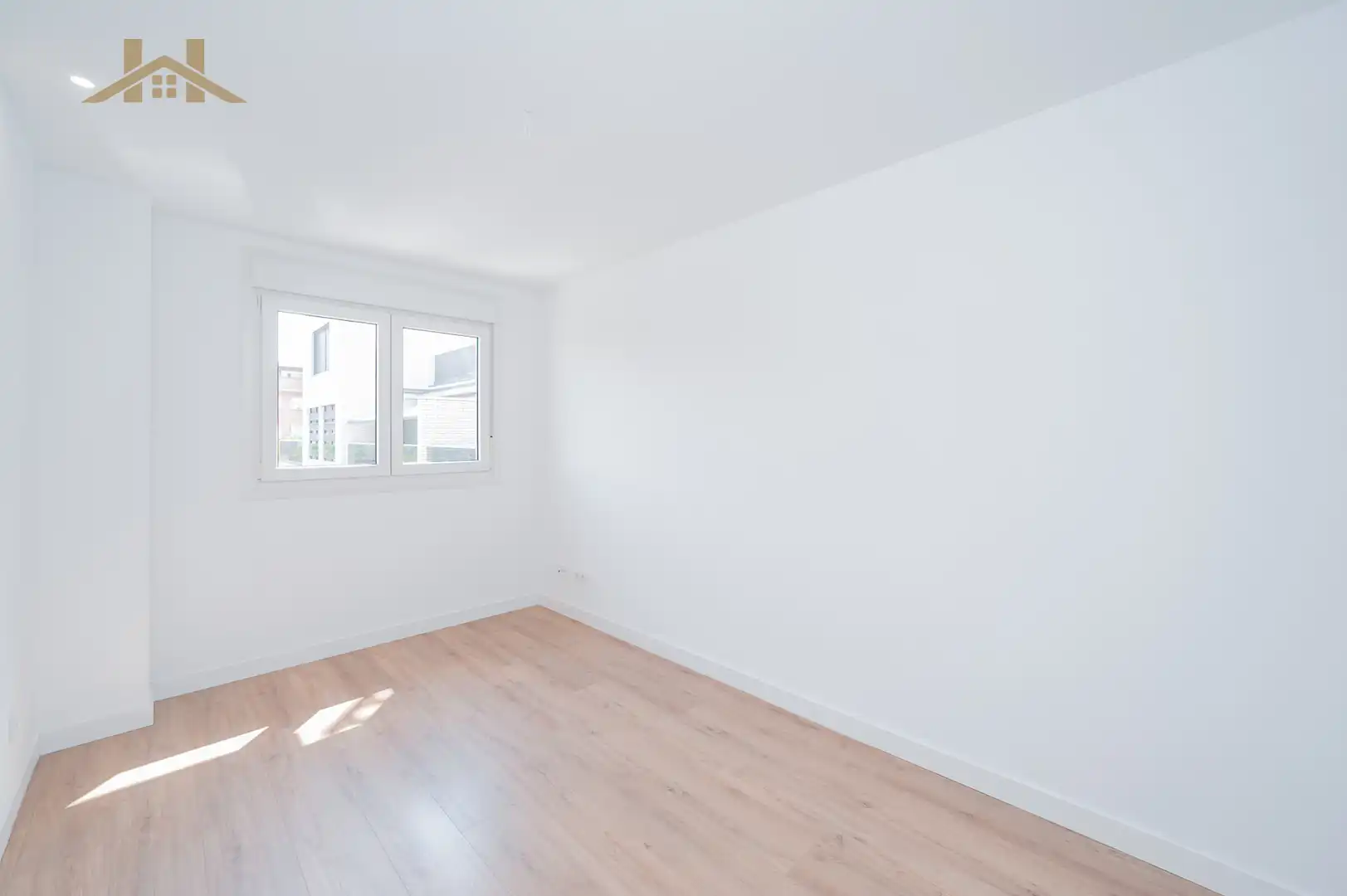 Schlafzimmer von Wohnung zum Verkauf in Pozuelo de Alarcón mit Klimaanlage, Heizung und Terrasse