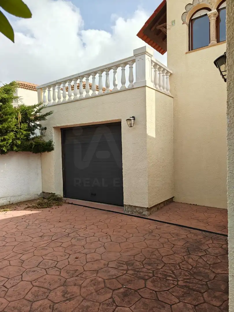 House with pool for sale in Miami Platja, imagen 39