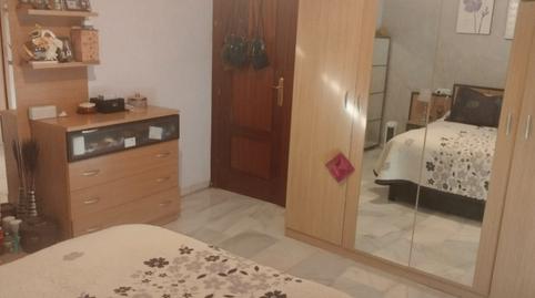 Foto 3 de Casa adosada en venta en Calle Pedro Antonio de Alarcon, 12, Las Flores - Huerta, Granada