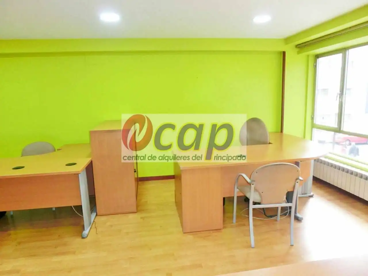 Office for rent in Gijón   with Heating and Furnished