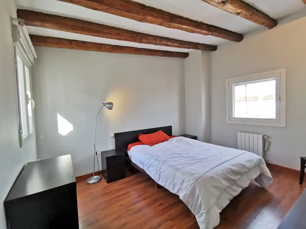 Attic for rent in De Hortaleza, Justicia - Chueca