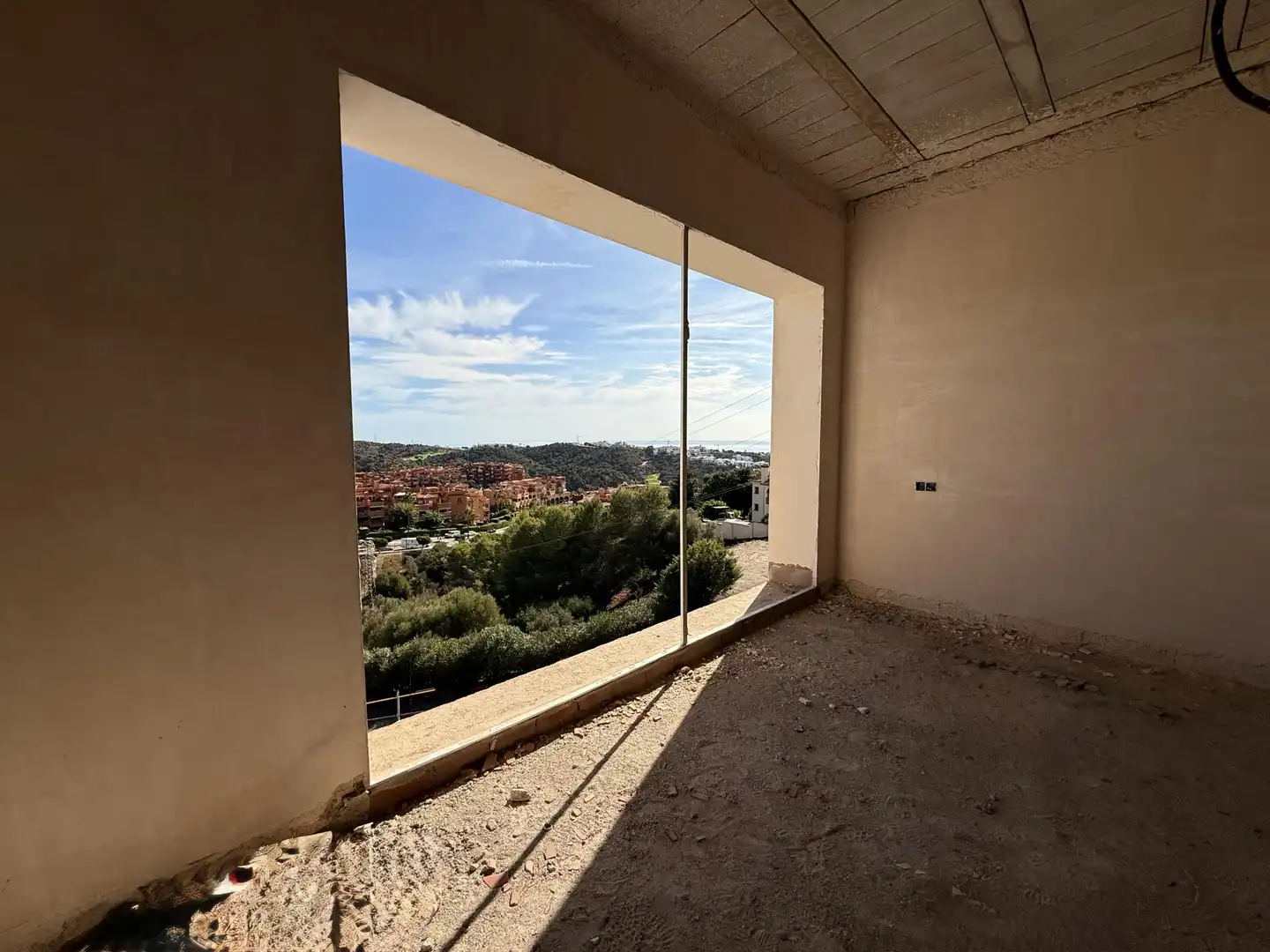 Vista exterior de Casa o chalet en venta en Marbella con Alarma