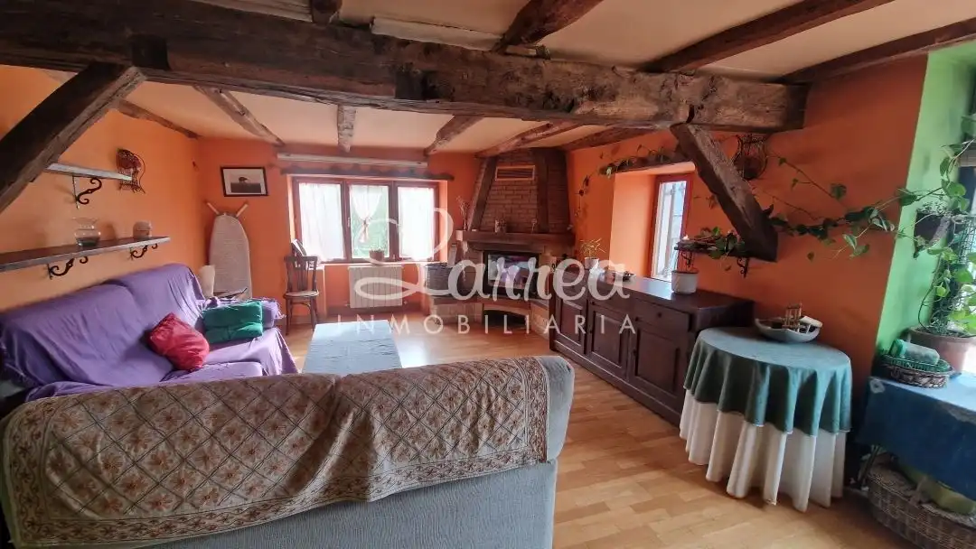 Sala de estar de Finca rústica en venta en Zeanuri con Calefacción