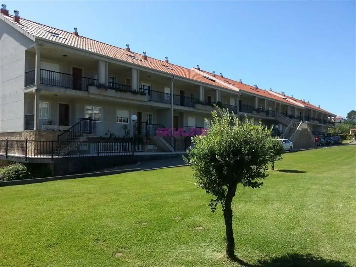 Vista exterior de Planta baixa en venda en Sanxenxo amb Piscina i Balcó