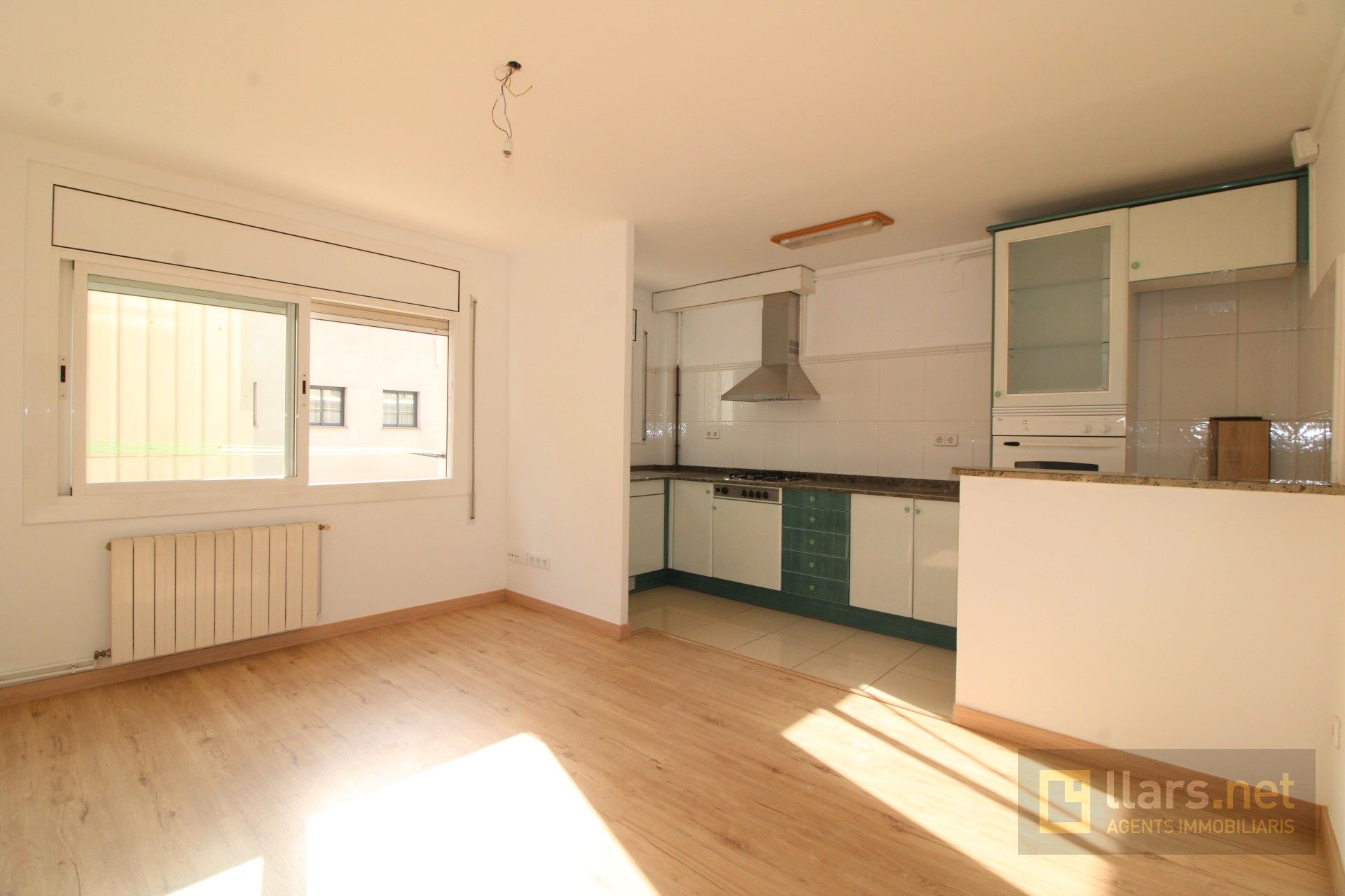 Kitchen of Flat to rent in Vilanova i la Geltrú  with Heating and Balcony