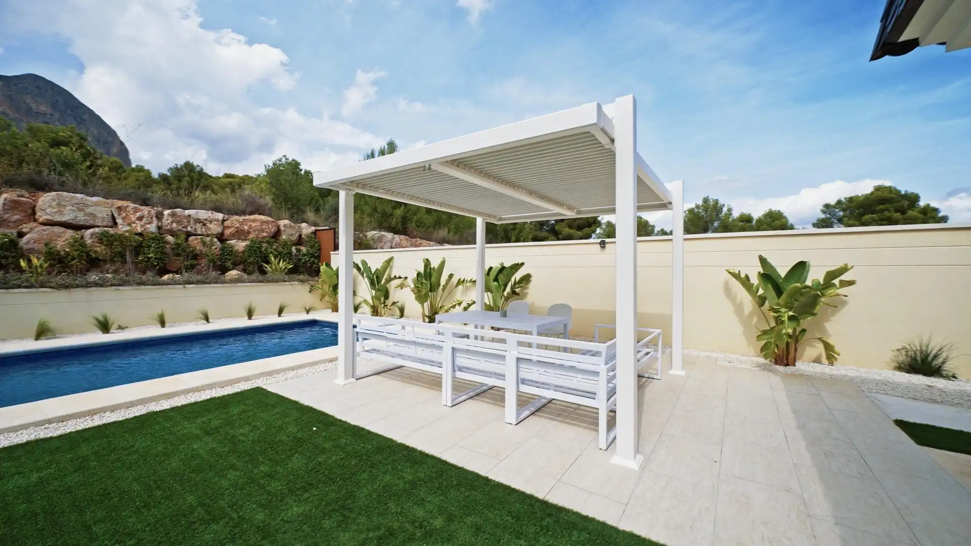 Chalet con piscina en venta en Calle PAU NUMERO 1, imagen 56