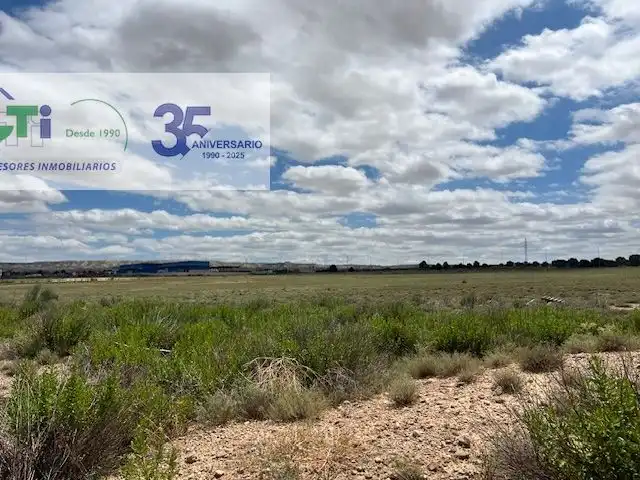 Residential for sale in Poligono El Sabinar, Épila