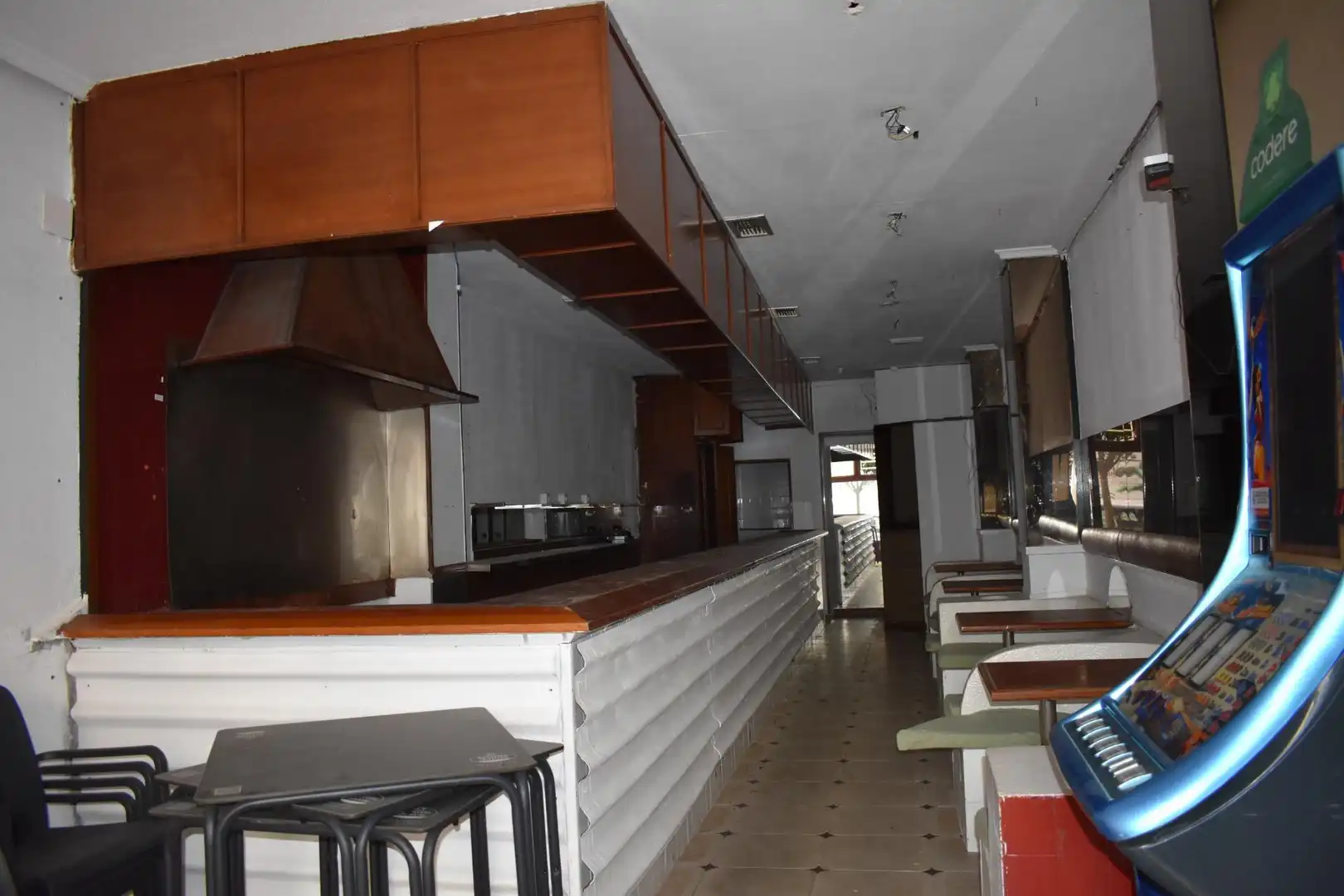 Local comercial en venta en Puerto Chico, imagen 3