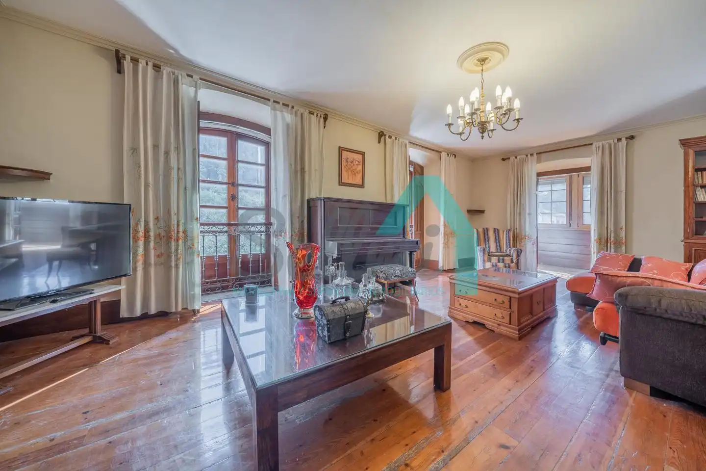 Living room of Houses for sale in Pravia  with Heating, Private garden and Parquet flooring