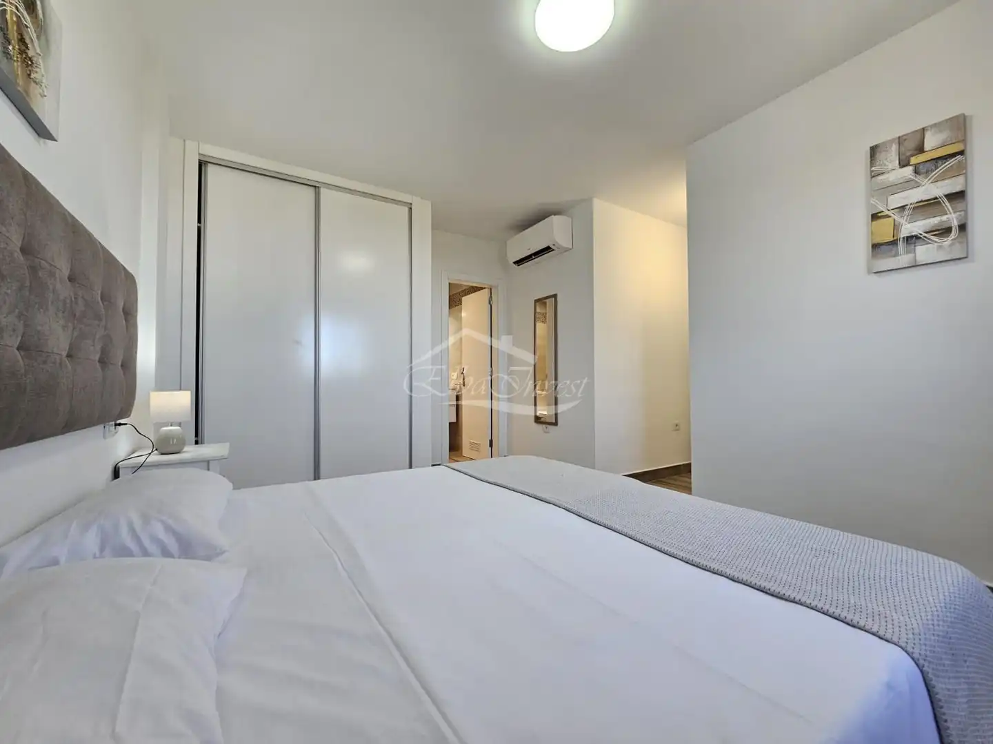 Habitación de Casa adosada en venta en El Tanque con Aire acondicionado, Jardín privado y Terraza
