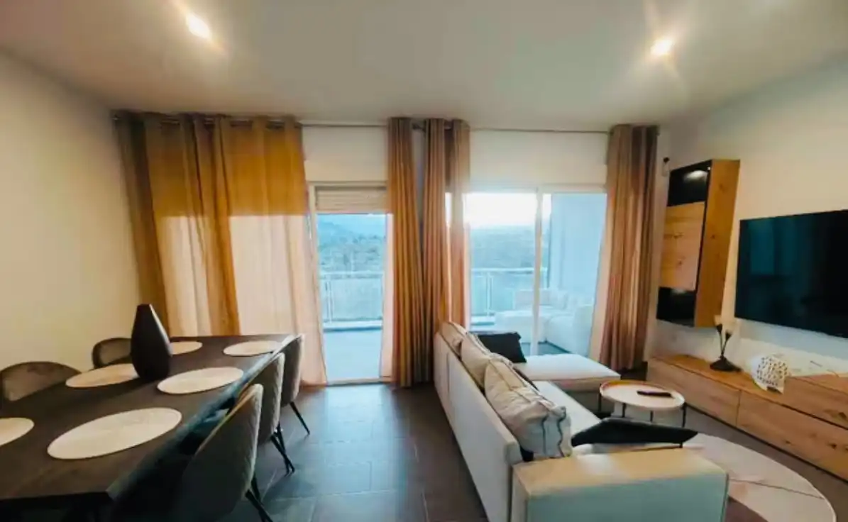 Apartamento con piscina en venta en Zona Pueblo, imagen 5