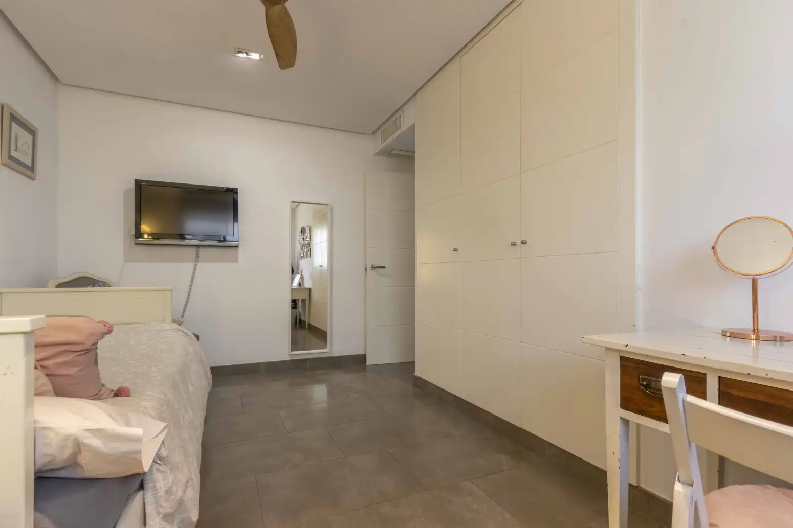 Bedroom of Houses for sale in La Pobla de Farnals  with Air Conditioner, Heating and Private garden
