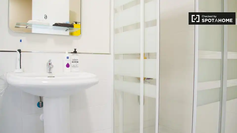 Flat for rent in Ciudad Jardín
