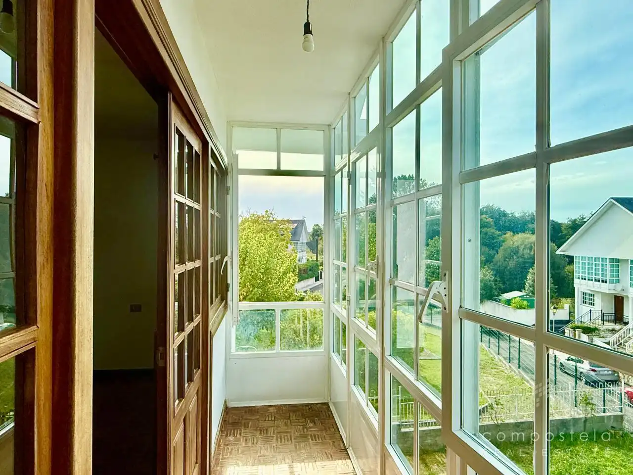 Balcony of Houses for sale in O Milladoiro